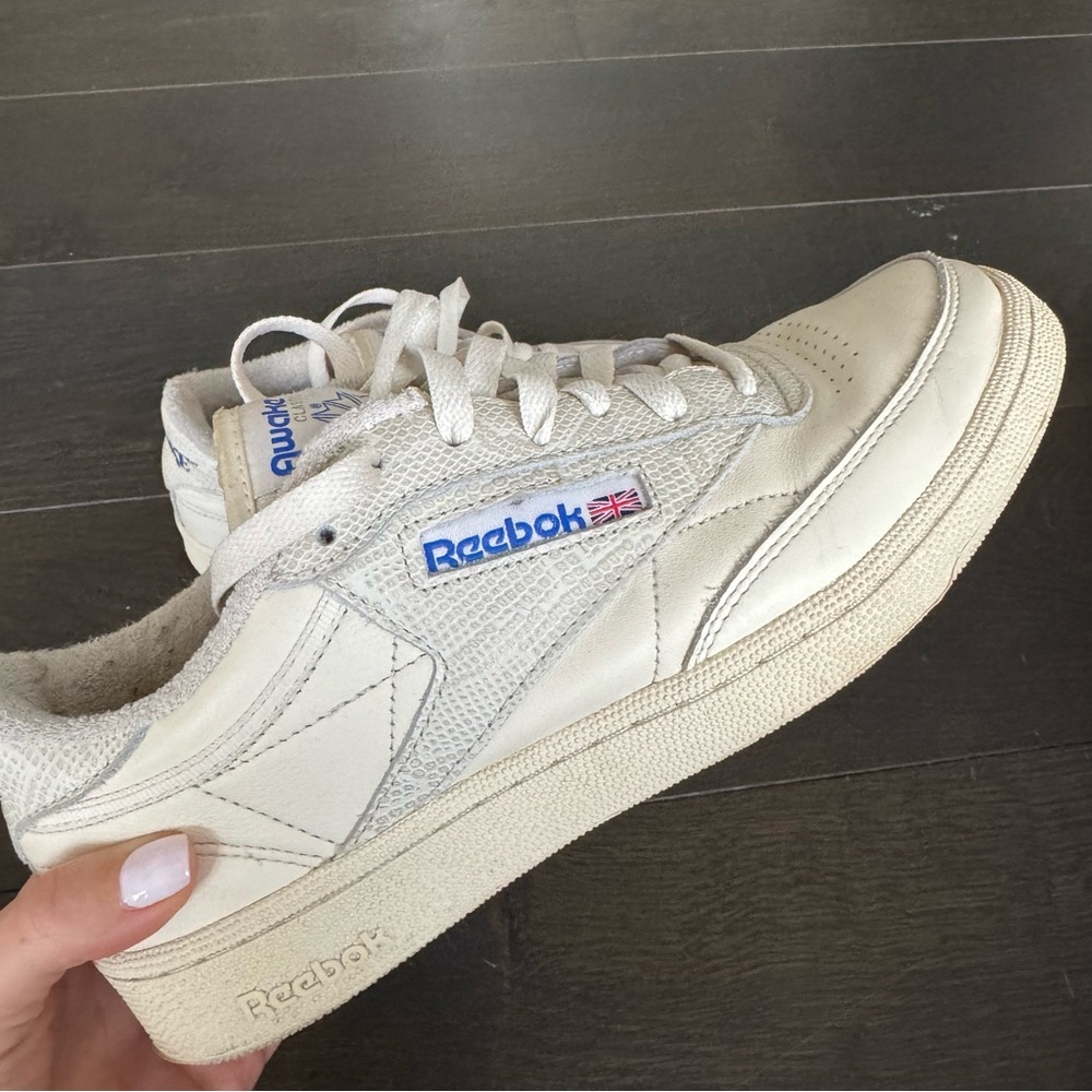 Awake x Reebok Sneakers - Picture 4 of 5